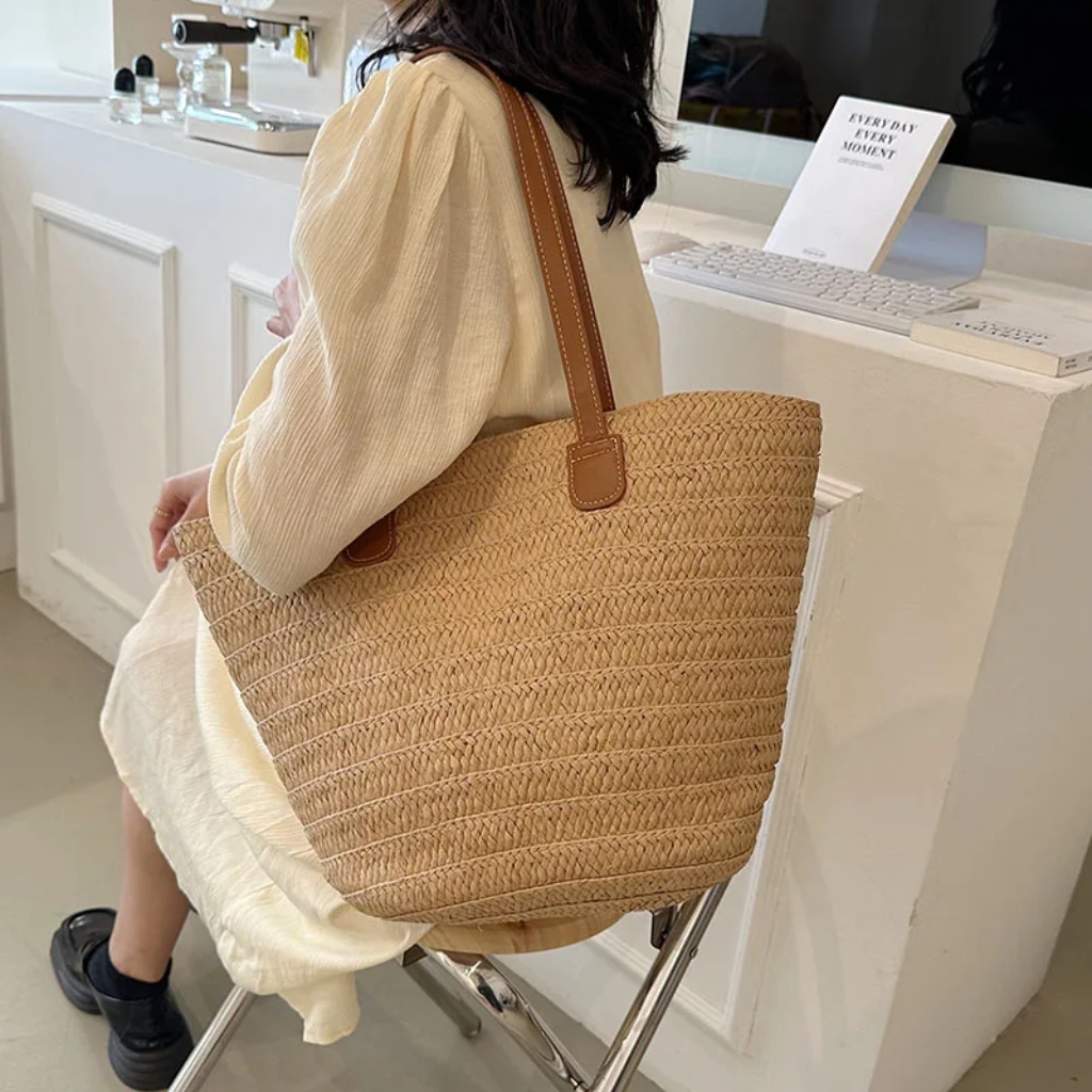 Bolsa de Palha de Praia Cáqui Modelo Versátil